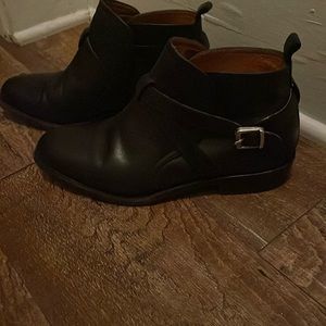 Frye Women’s Black Leather Booties Size 5